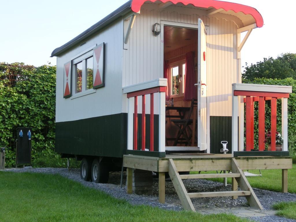 Pipowagen Camping Puur Genieten Bed & Breakfast Someren Phòng bức ảnh