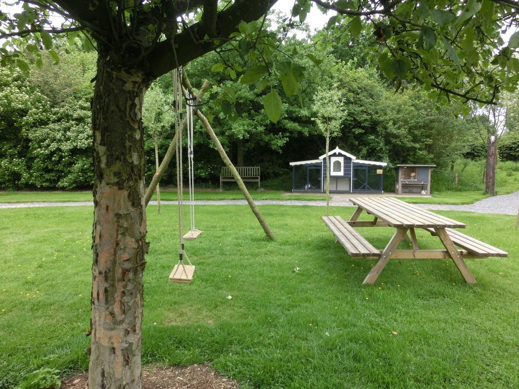Pipowagen Camping Puur Genieten Bed & Breakfast Someren Ngoại thất bức ảnh