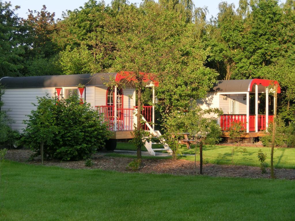 Pipowagen Camping Puur Genieten Bed & Breakfast Someren Ngoại thất bức ảnh