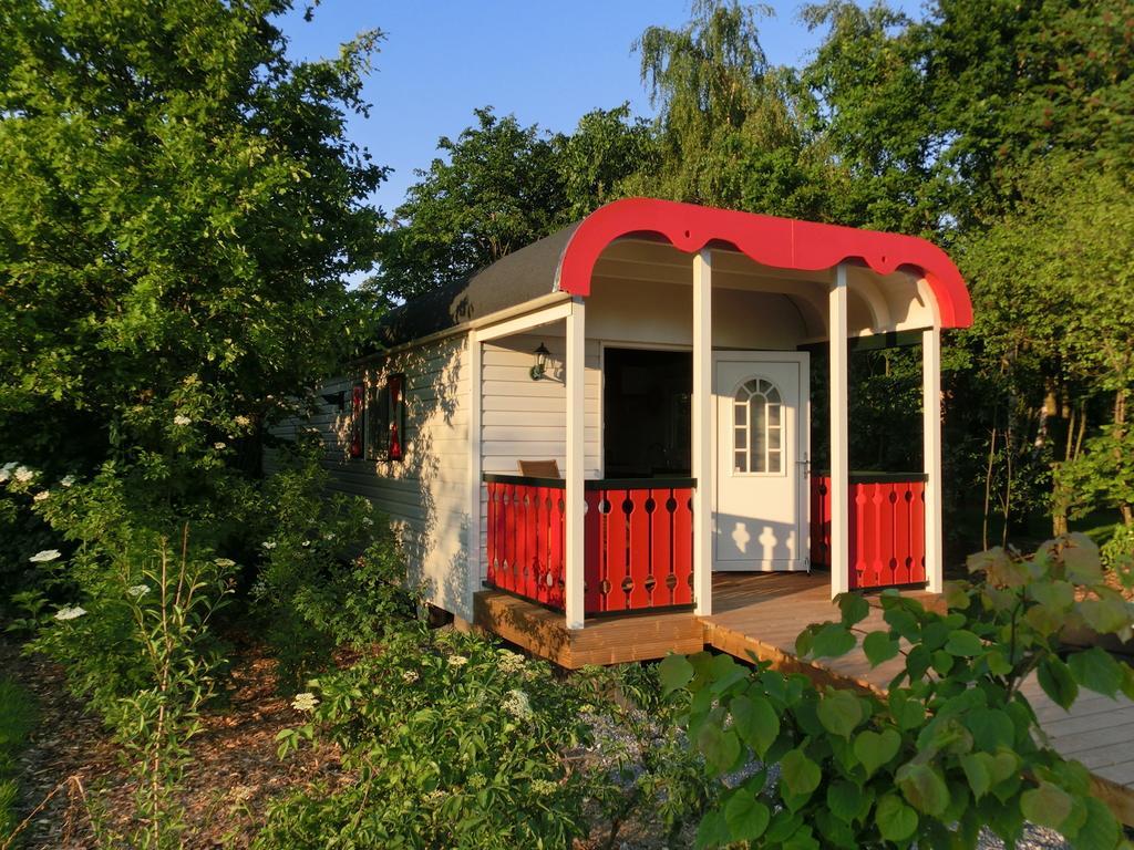 Pipowagen Camping Puur Genieten Bed & Breakfast Someren Phòng bức ảnh